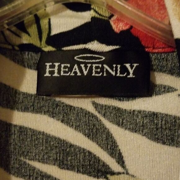 Heavenly blouse - Picture 2 of 3